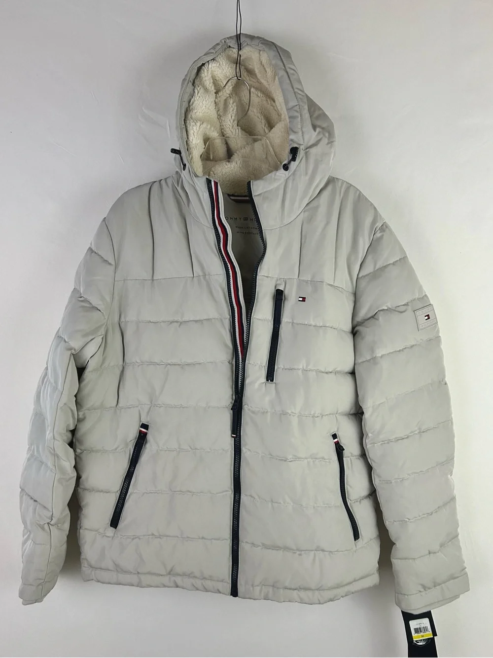 NEW Tommy Hilfiger Sherpa Lined Hooded Puffer Jacket Men's Medium